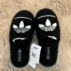 Alexander Wang x Adidas Wool Print Mules (Slippers)